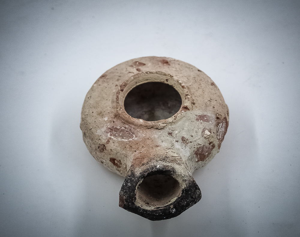 SECOND JEWISH TEMPLE PERIOD OIL LAMP(Herodian Period)