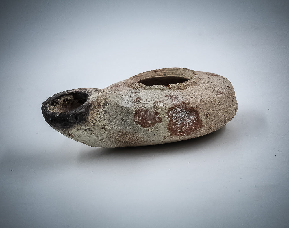 SECOND JEWISH TEMPLE PERIOD OIL LAMP(Herodian Period)