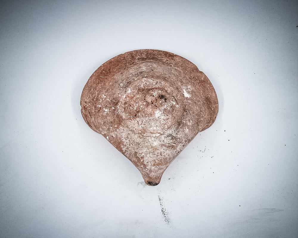LATE BRONZE AGE CLAY OIL LAMP